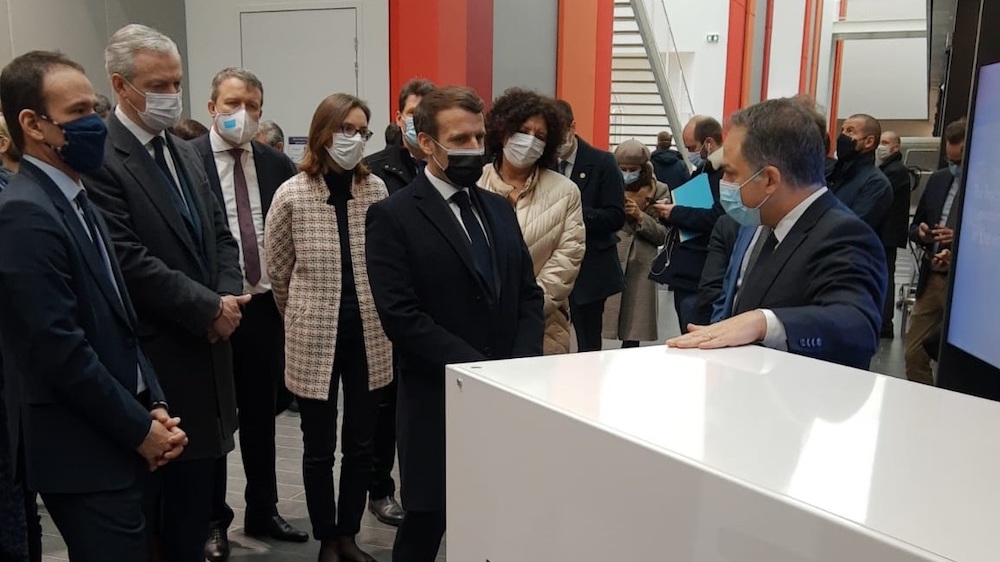 In the foreground, from left to right: Emmanuel Macron and Elie Girard In the back, from left to right: Cédric O, Bruno Le Maire, Amélie de Montchalin andFrédérique Vidal