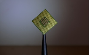 Quantum information detected using a CMOS chip