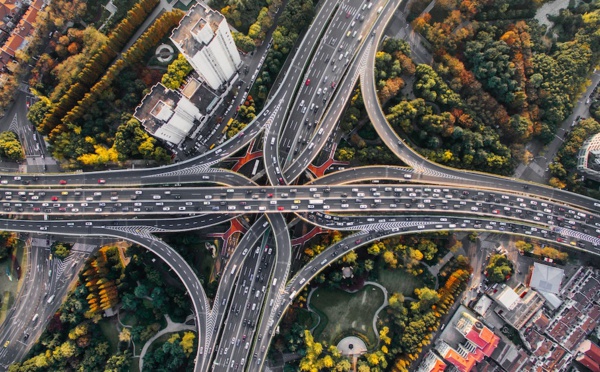Volkswagen : optimizing traffic flow with quantum computers